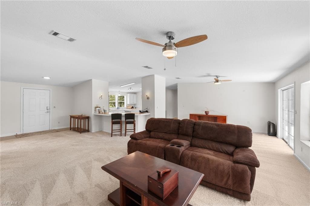 18405 Dykes RD, ESTERO FL 33928-11