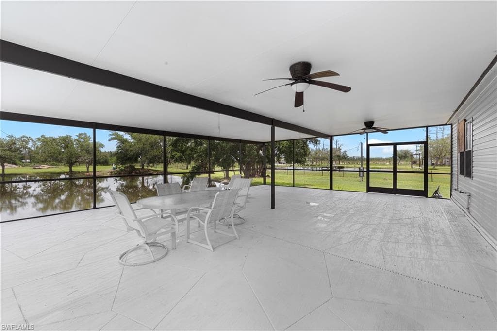 18405 Dykes RD, ESTERO FL 33928-21