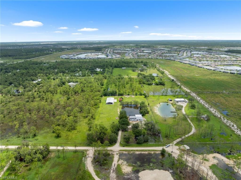 18405 Dykes RD, ESTERO FL 33928-38