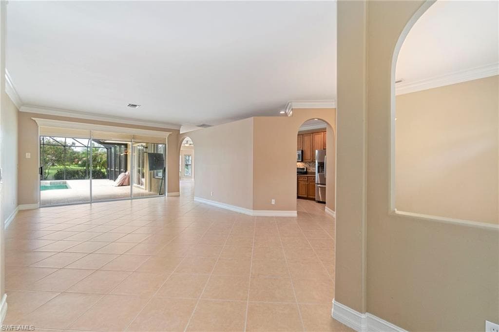 9921 Rookery CIR, ESTERO FL 33928-25