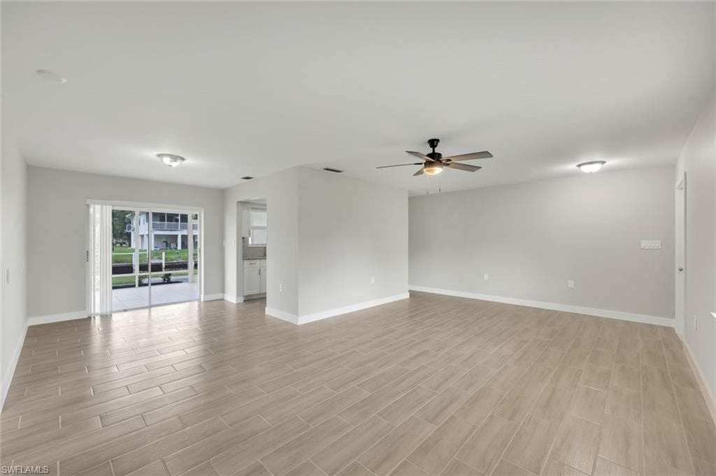 27150 Esther DR, BONITA SPRINGS FL 34135-9