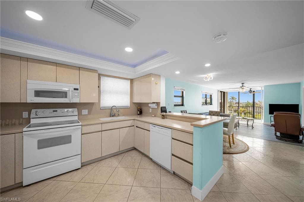 4260 SE 20th PL # 401, CAPE CORAL FL 33904-7