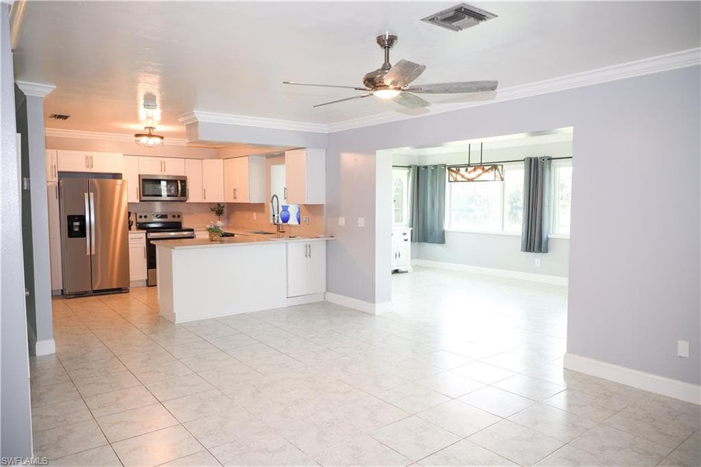 3233 Shell LN, FORT DENAUD FL 33935-19