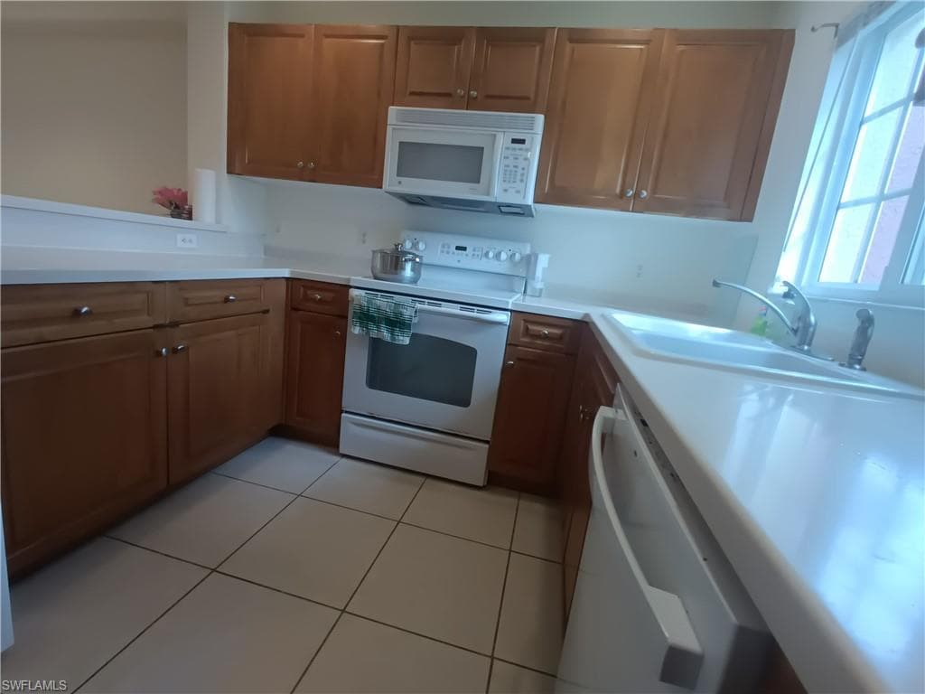 9410 Ivy Brook RUN # 206, FORT MYERS FL 33913-4