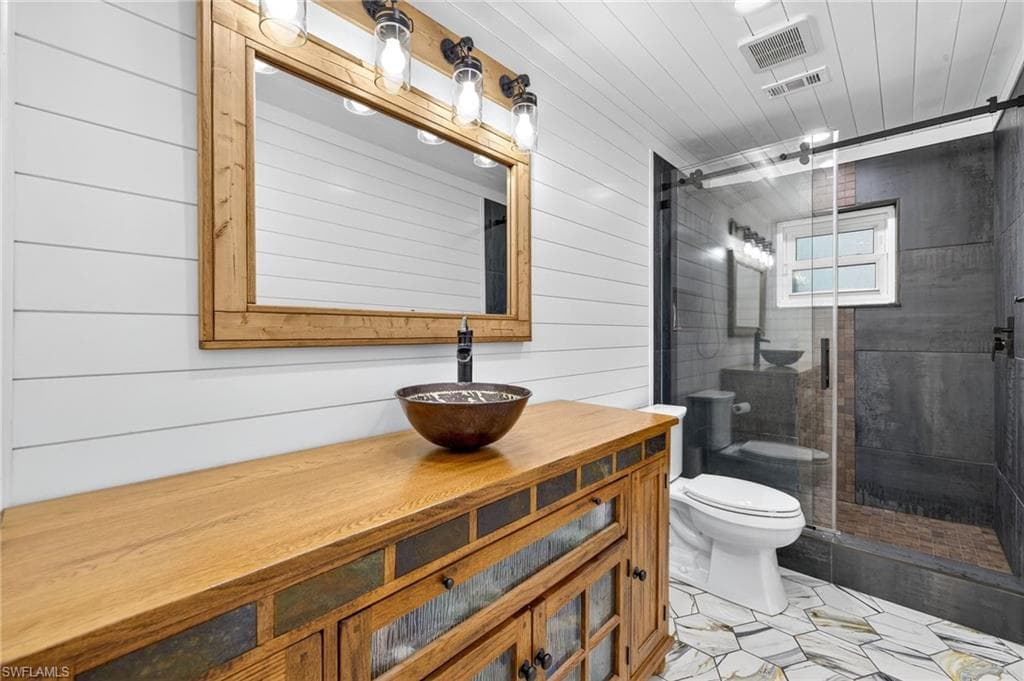 18071 Traverse DR, ALVA FL 33920-18