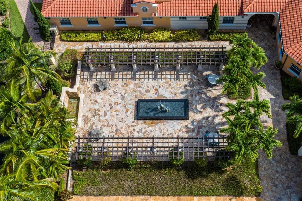 8600 Via Rapallo DR # 204, ESTERO FL 33928-28