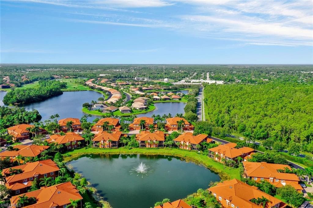 6413 Legacy CIR # 1602, NAPLES FL 34113-33