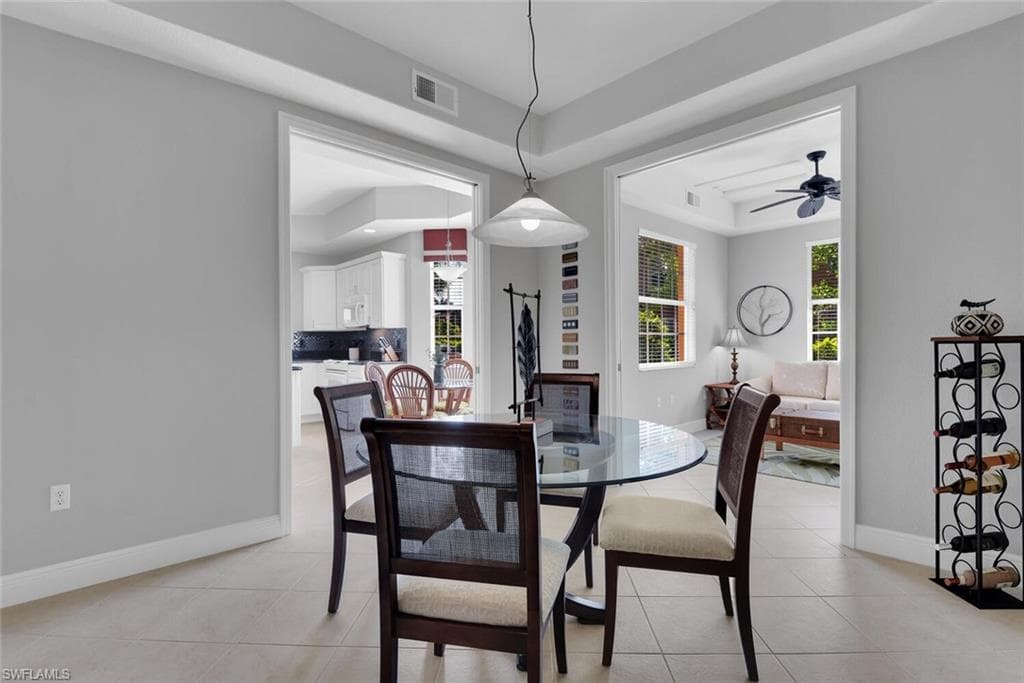 6413 Legacy CIR # 1602, NAPLES FL 34113-17