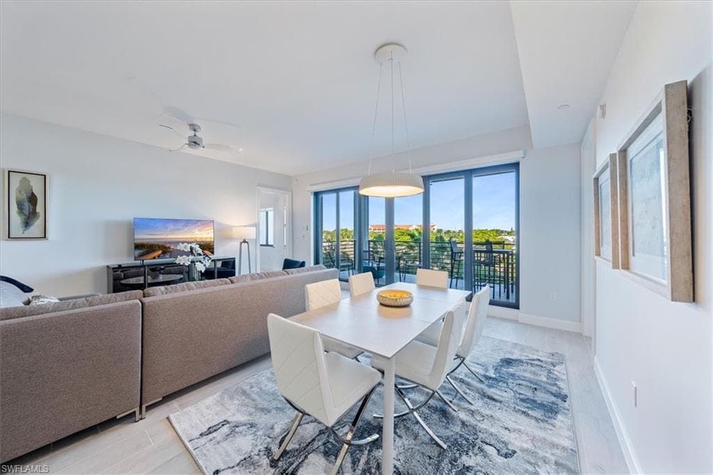 1115 Central AVE # 445, NAPLES FL 34102-5