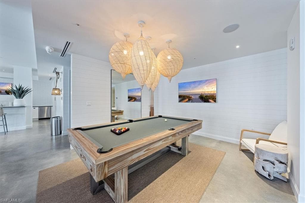 1115 Central AVE # 445, NAPLES FL 34102-16