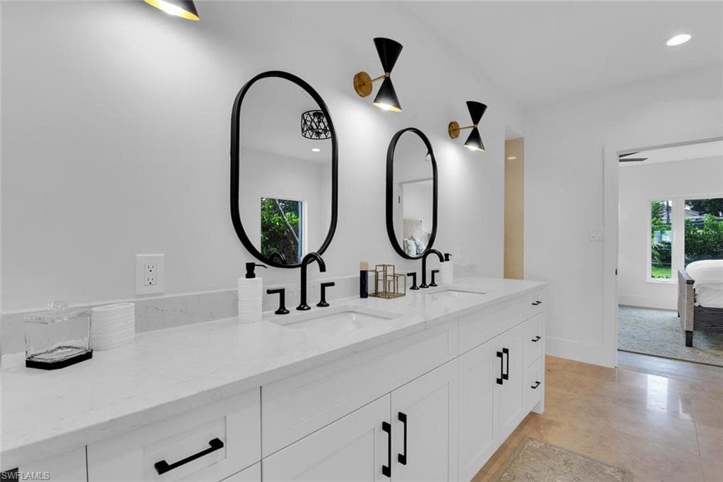 215 Mooring Line DR, NAPLES FL 34102-22