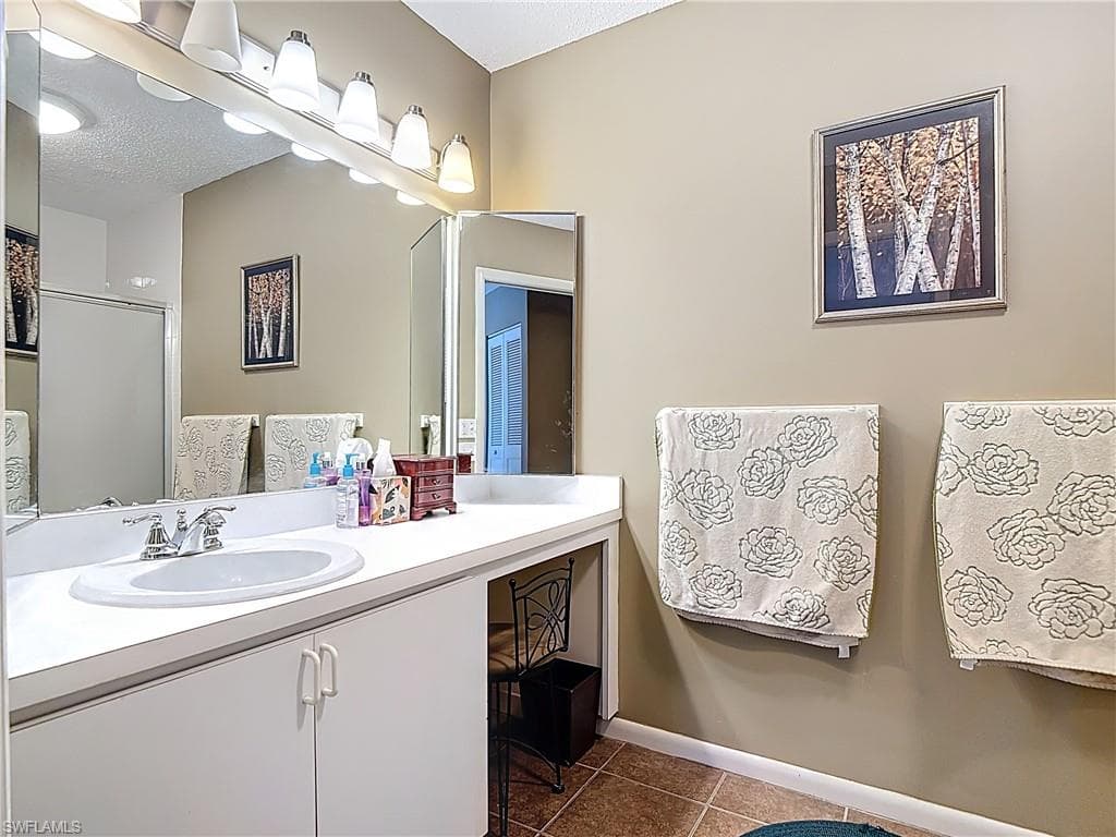 7077 Quail Run CT E # A16, FORT MYERS FL 33908-26