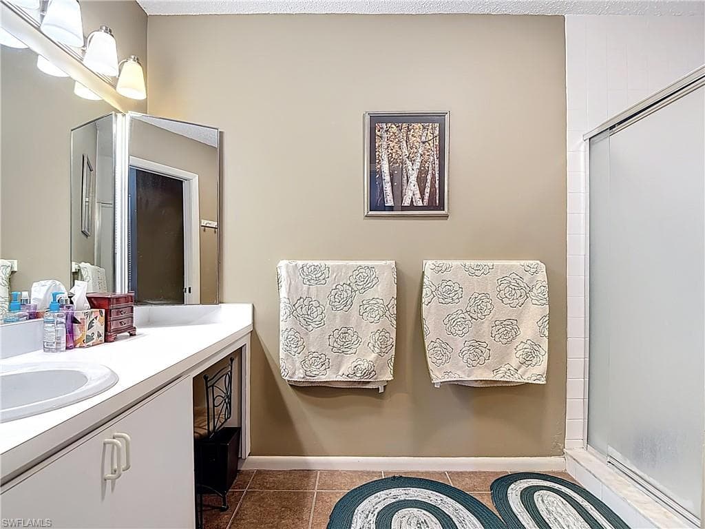 7077 Quail Run CT E # A16, FORT MYERS FL 33908-27