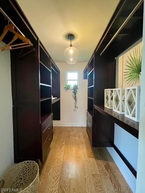 1282 Illinois DR, NAPLES FL 34103-21