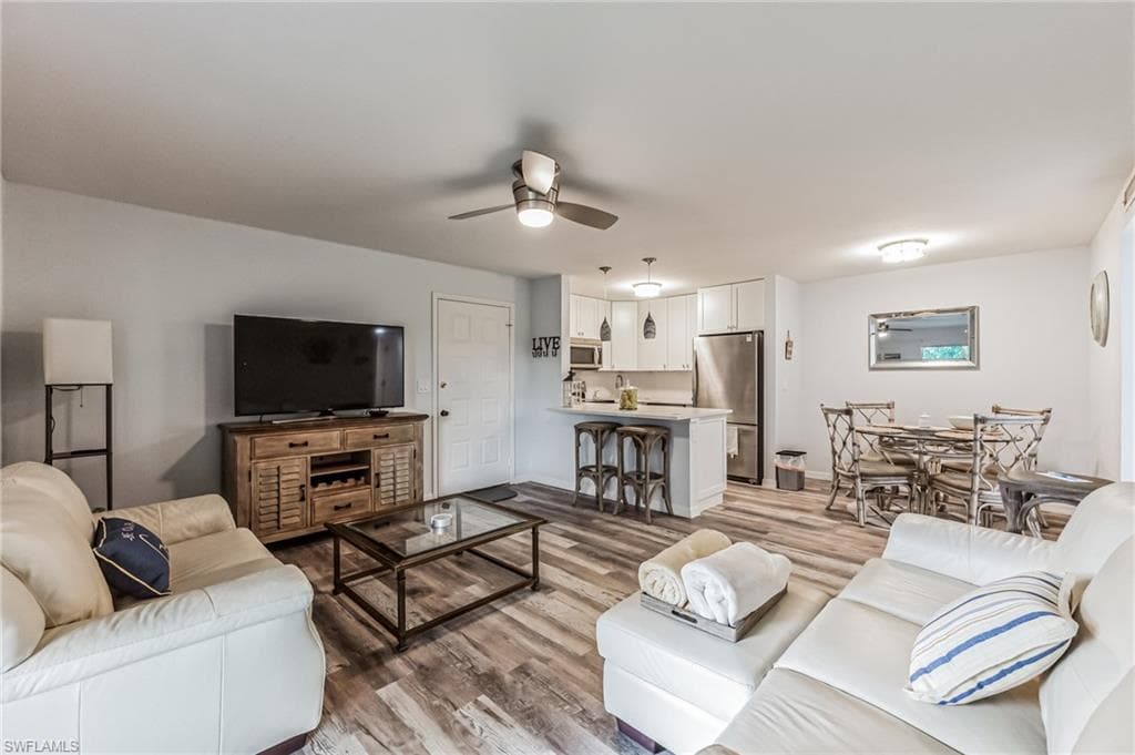 8081 S Woods CIR # 10, FORT MYERS FL 33919-1