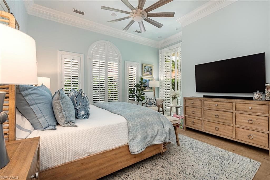 2618 Trillium WAY, NAPLES FL 34105-11