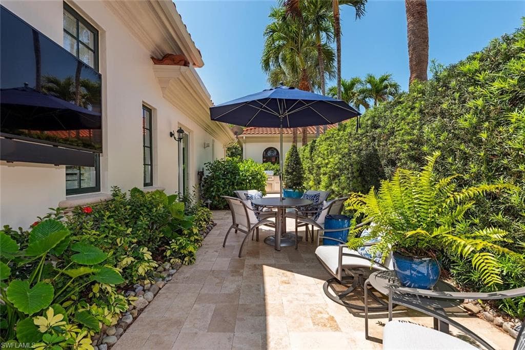 2618 Trillium WAY, NAPLES FL 34105-21