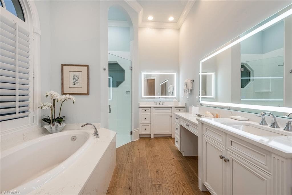 2618 Trillium WAY, NAPLES FL 34105-13