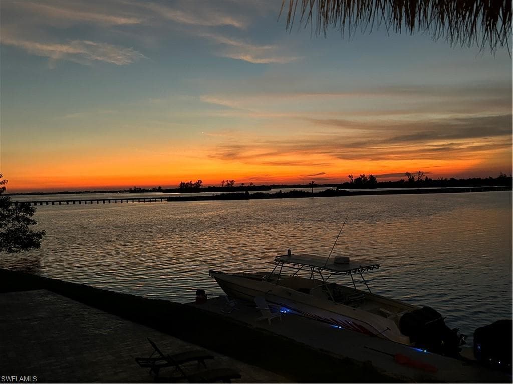 4835 E Riverside DR, FORT MYERS FL 33905-33