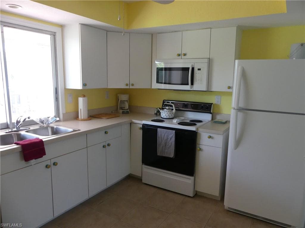7692 Myrsine CIR, BOKEELIA FL 33922-41