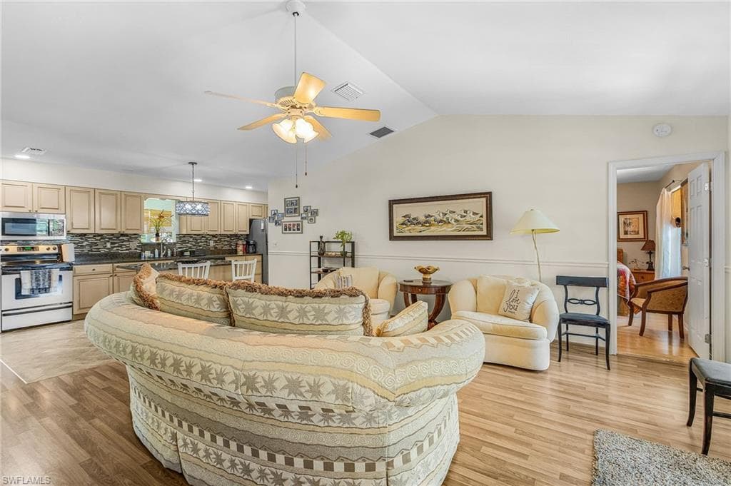 7692 Myrsine CIR, BOKEELIA FL 33922-4