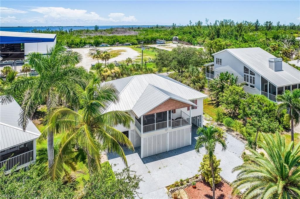 7692 Myrsine CIR, BOKEELIA FL 33922-32