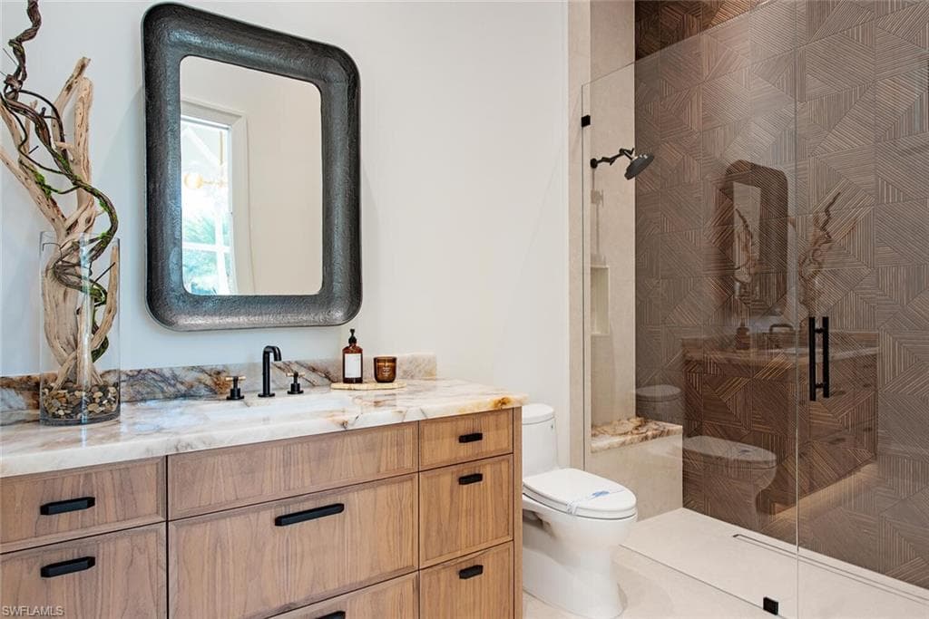 2145 Coach House LN, NAPLES FL 34105-19