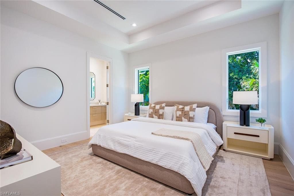 2145 Coach House LN, NAPLES FL 34105-33