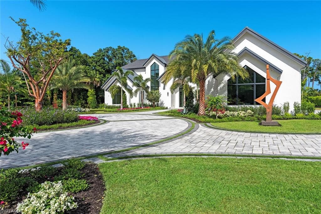 2145 Coach House LN, NAPLES FL 34105-7