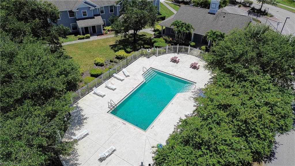 14870 Pleasant Bay LN # 1105, NAPLES FL 34119-19