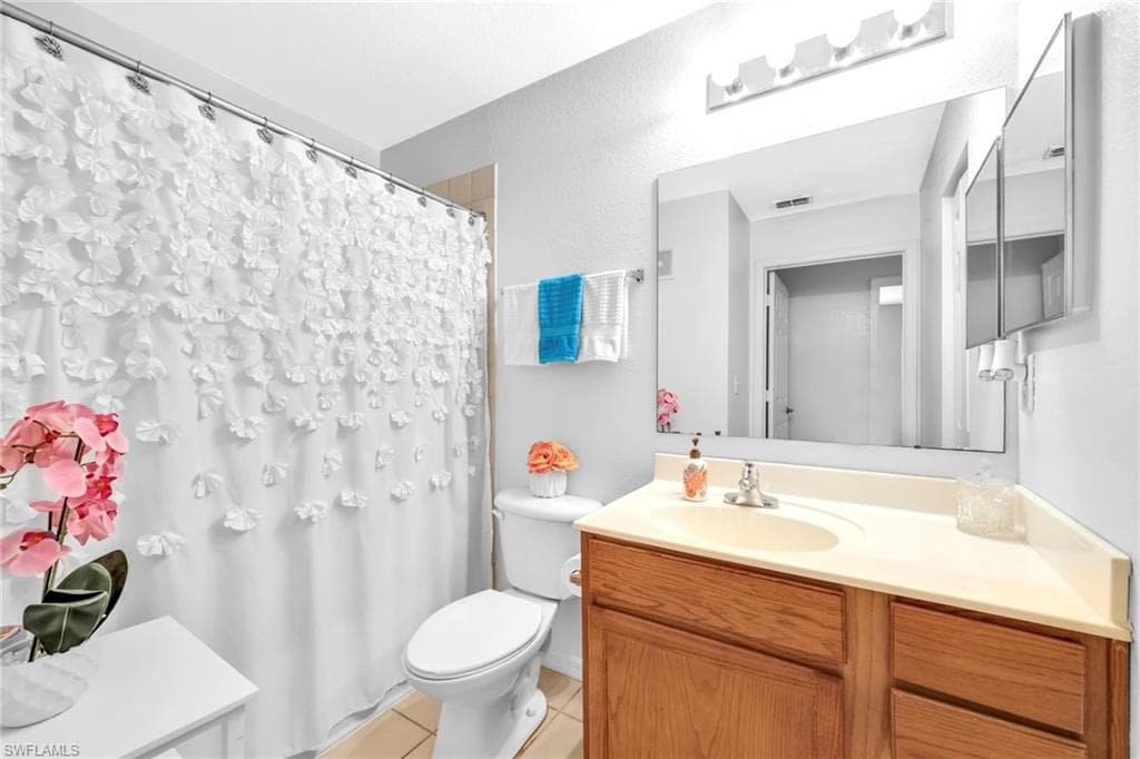 14870 Pleasant Bay LN # 1105, NAPLES FL 34119-17