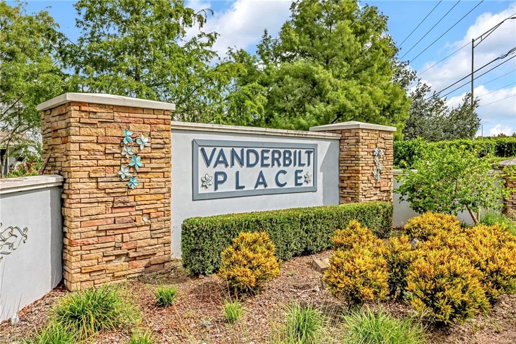 14870 Pleasant Bay LN # 1105, NAPLES FL 34119-20