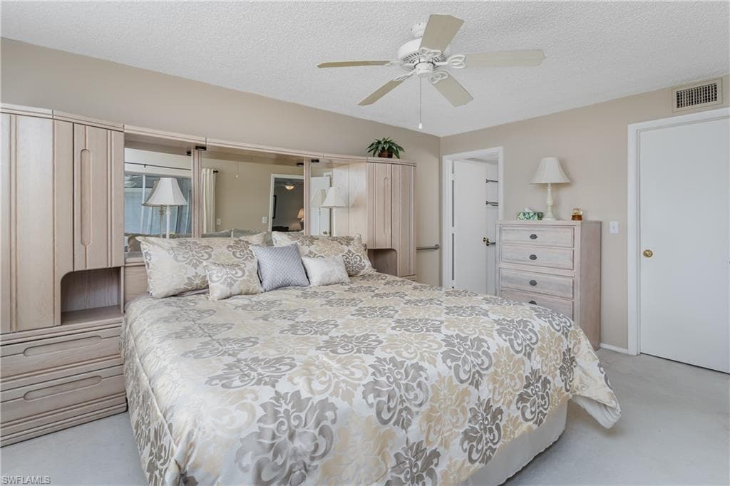 5515 Rattlesnake Hammock RD # 205, NAPLES FL 34113-11