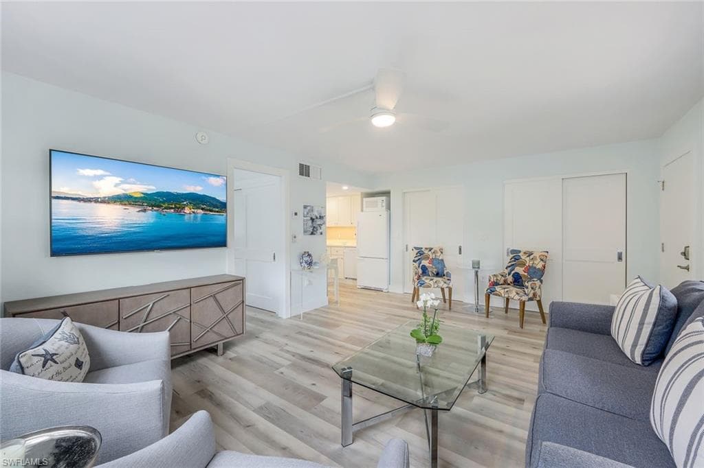 780 10th AVE S # 2, NAPLES FL 34102-4