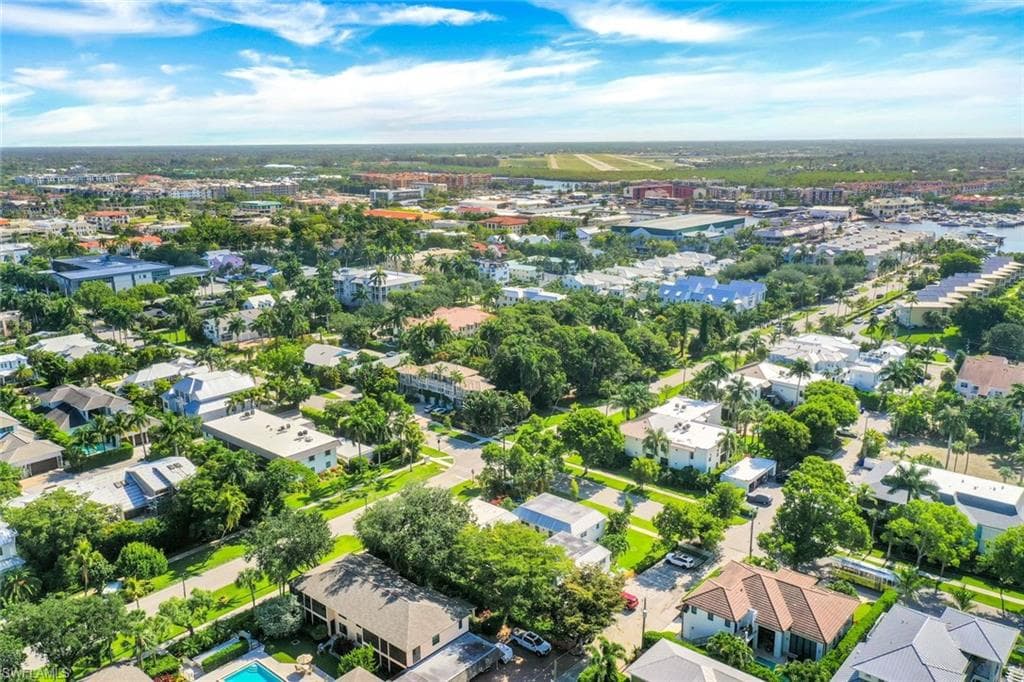 780 10th AVE S # 2, NAPLES FL 34102-19