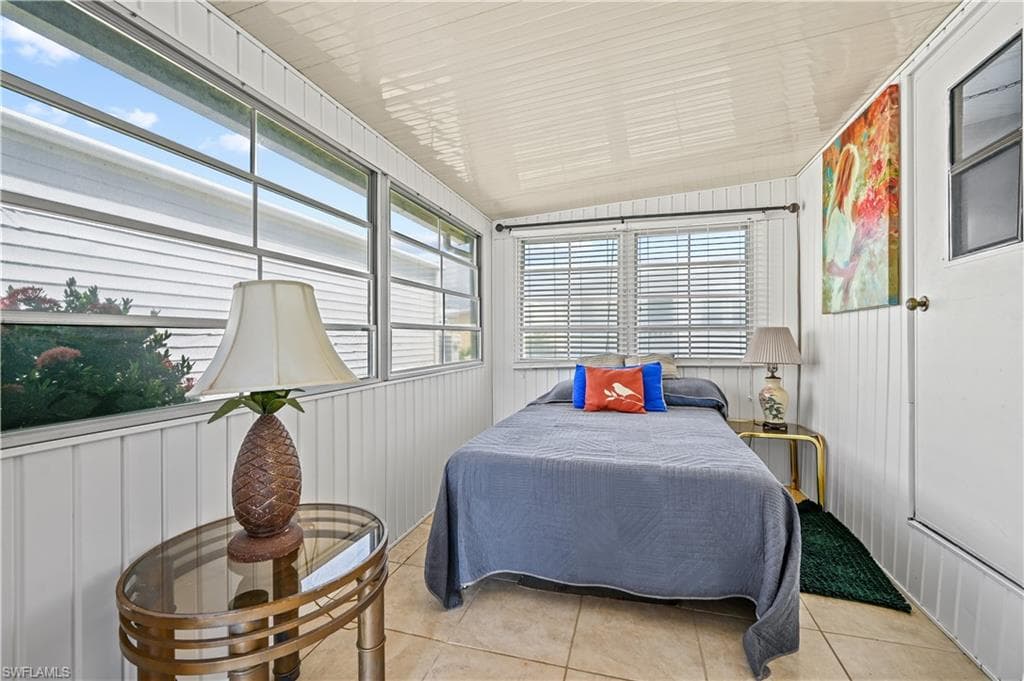 11641 Cardiff DR, FORT MYERS FL 33908-12