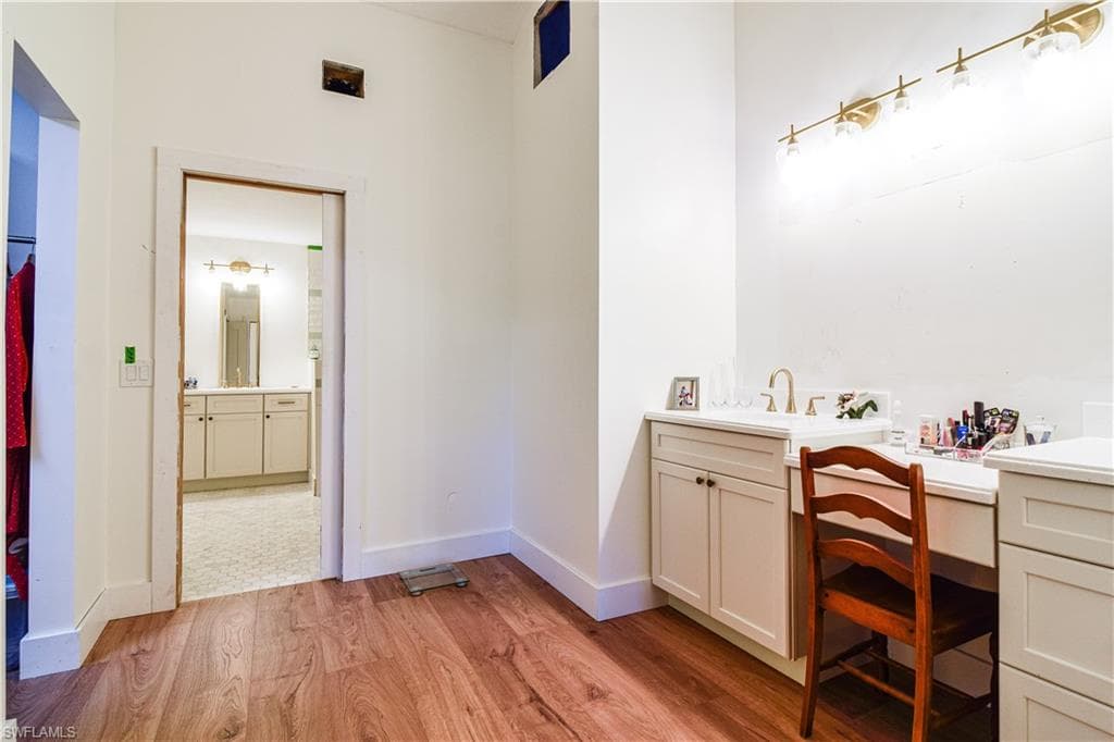 4225 Prestwick CT, NORTH FORT MYERS FL 33903-31