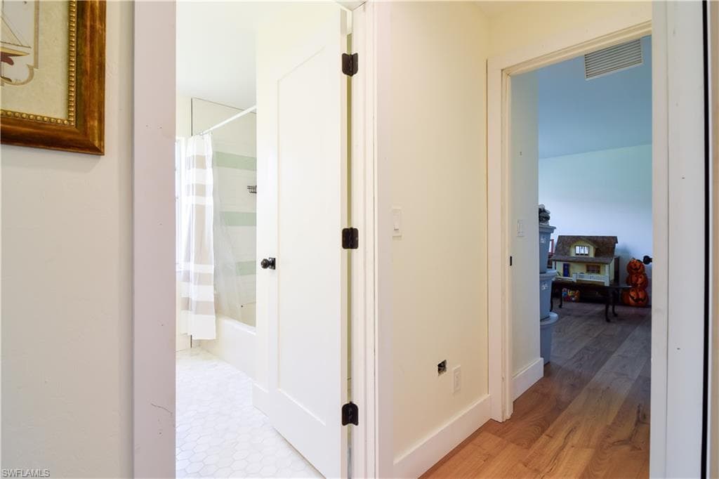 4225 Prestwick CT, NORTH FORT MYERS FL 33903-23