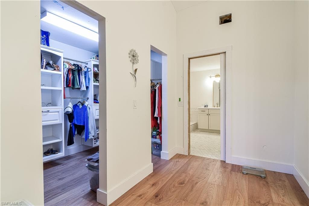 4225 Prestwick CT, NORTH FORT MYERS FL 33903-32