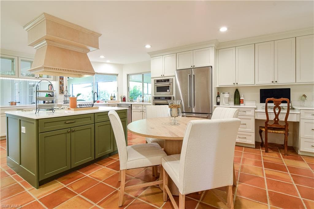 4225 Prestwick CT, NORTH FORT MYERS FL 33903-18