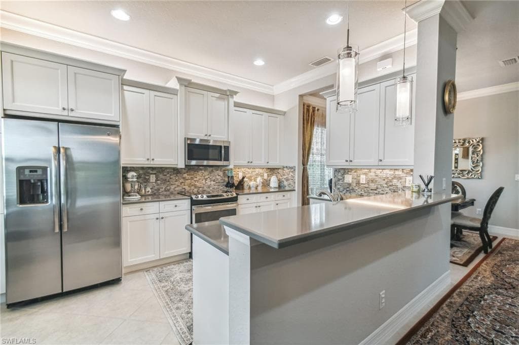 11541 Stonecreek CIR W, FORT MYERS FL 33913-3