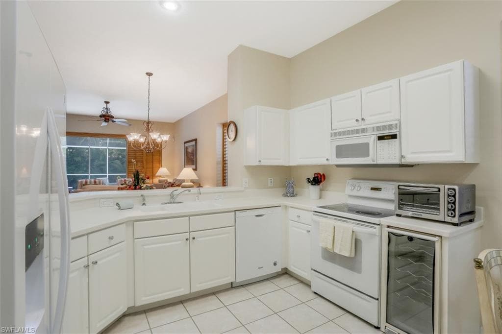 1818 Leamington LN, NAPLES FL 34109-3
