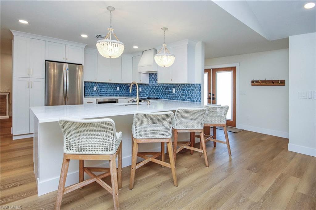 918 Kings Crown DR, SANIBEL FL 33957-6