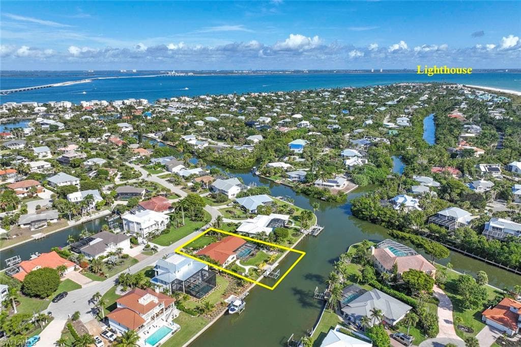 918 Kings Crown DR, SANIBEL FL 33957-38