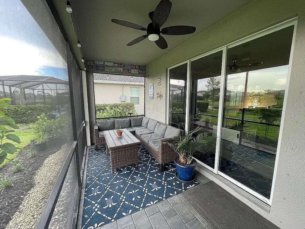 2190 Clementine ST, NAPLES FL 34120-3