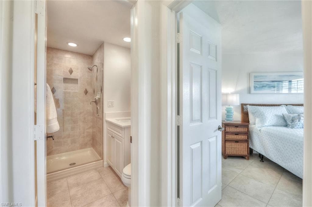 1286 Par View DR, SANIBEL FL 33957-19