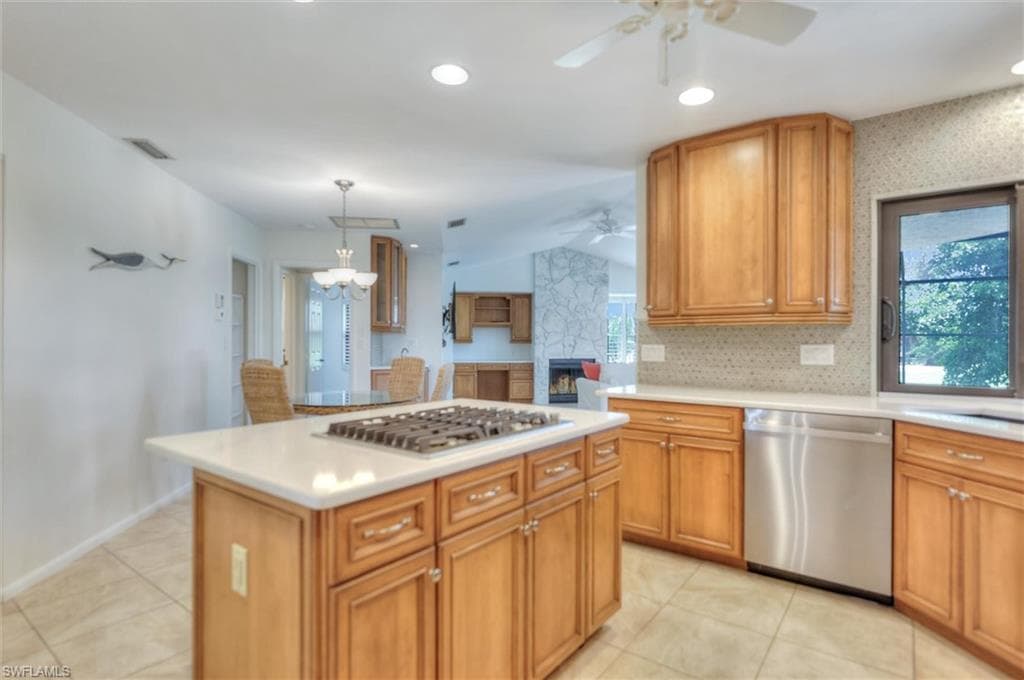 1286 Par View DR, SANIBEL FL 33957-29