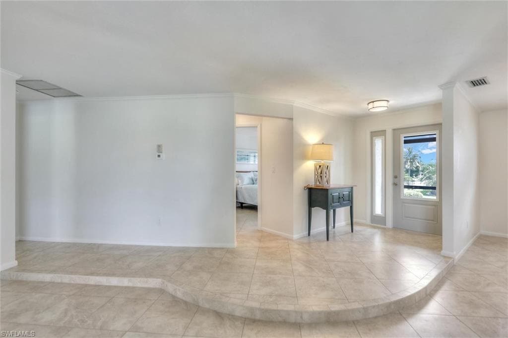 1286 Par View DR, SANIBEL FL 33957-18