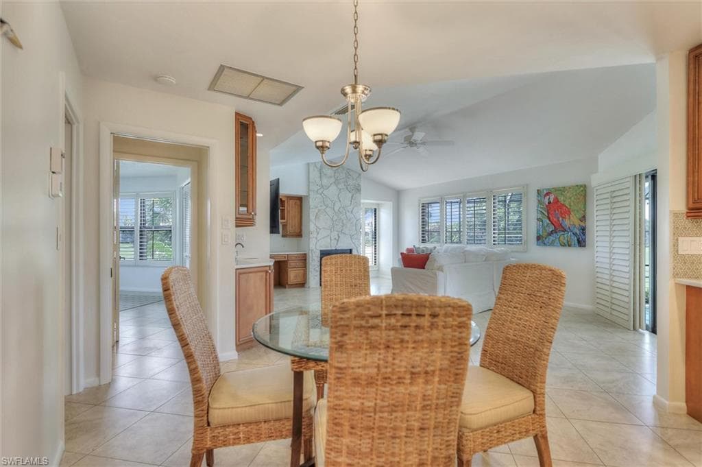 1286 Par View DR, SANIBEL FL 33957-30