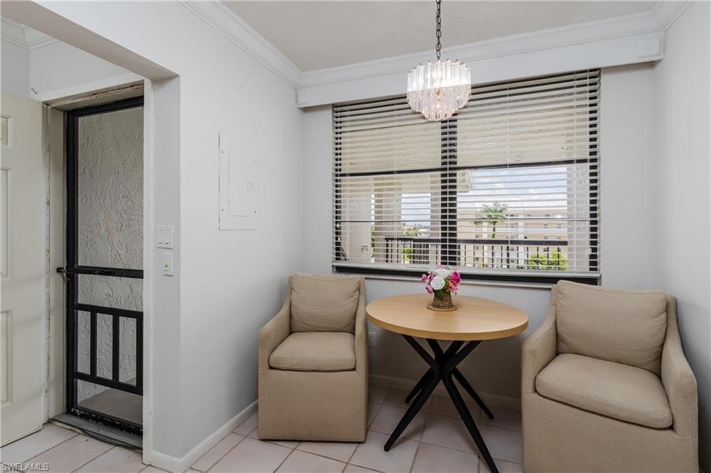 1000 Swallow AVE # 12, MARCO ISLAND FL 34145-16